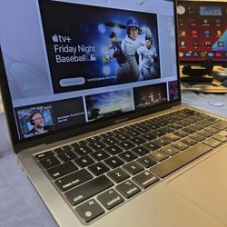 Macbook Air M1 256GB Excellent Condition