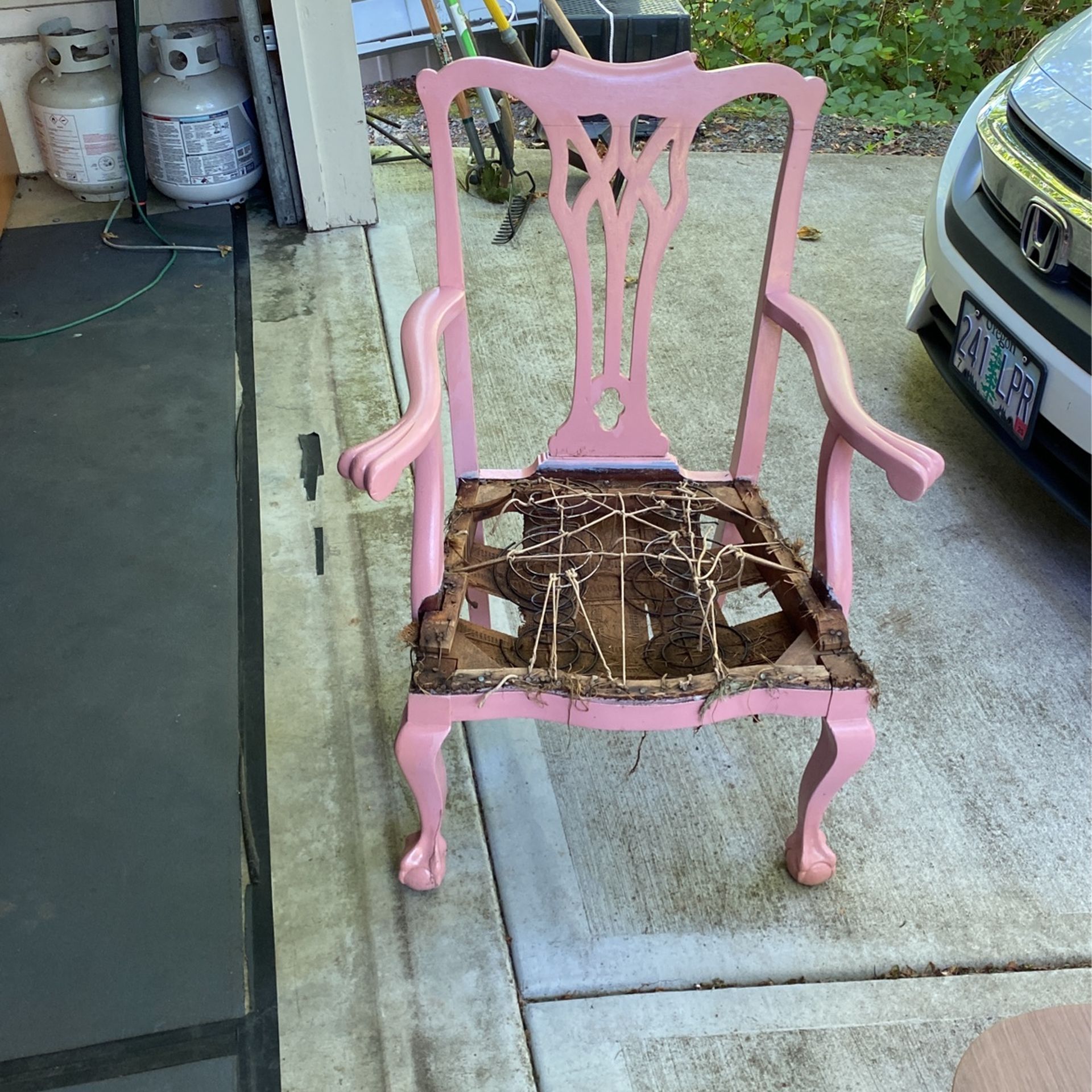 Free Pink Chair