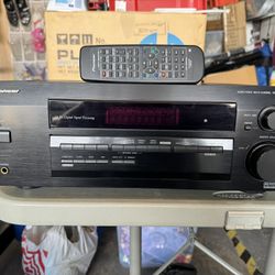 Pioneer VSX-D411 Audio/Video Multi-Channel Reciever. Stereo Home Theater