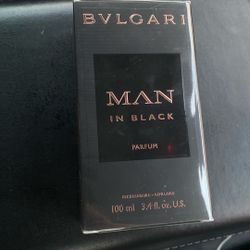 BVLGARI Man In Black Parfum 
