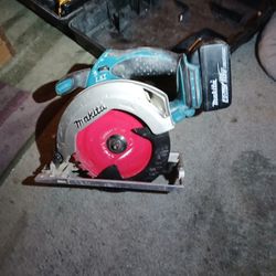 MAKITTA Circular Saw (Xss02)
