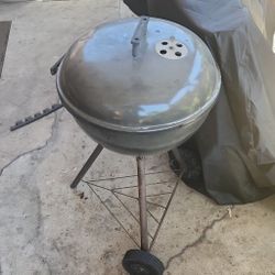 BBQ Grill - Charcoal