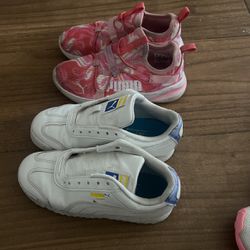 Kids Shoes-Pumas Size 12