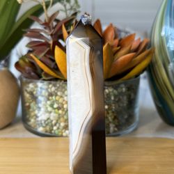 Brown Banded Agate Tower