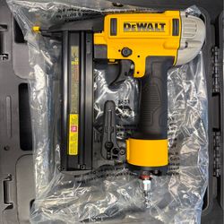 Dewalt Pneumatic 18-Gauge 1/4 in. Crown Corded Stapler DWFP1838