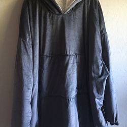 The Comfy, Hooded Jacket Blanket. Gray. One Size