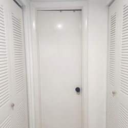 Puerta  Para baño...