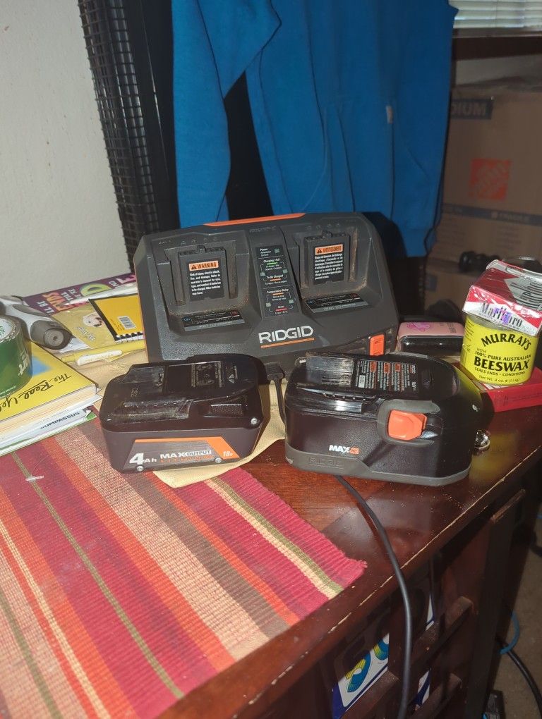 Ridgid Impact Drill Set With Extra 8ah Battery