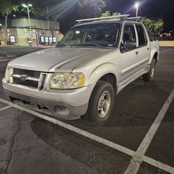 2004 Ford Explorer Sport Trac