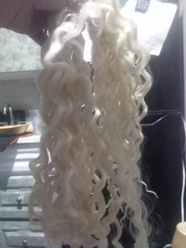 Blonde 24 Inch Hair Extensions