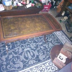 Drop Leaf Antique Coffee Table