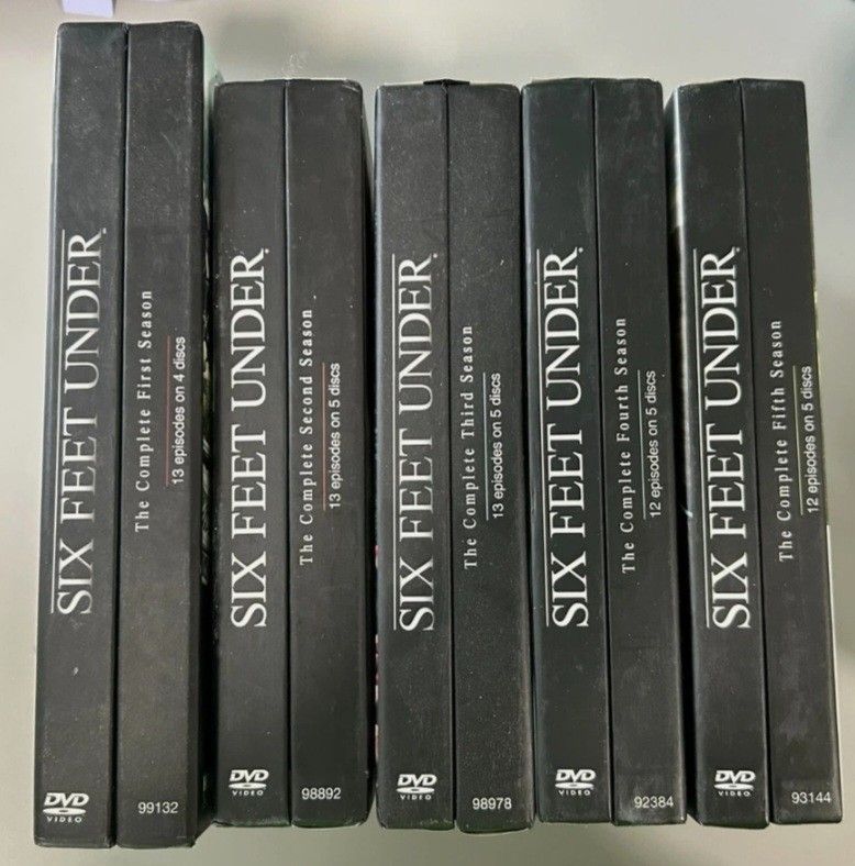 Six Feet Under Complete Series dvds - Read Description.