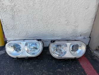 DODGE CHALLENGER SRT8 OEM HEADLIGHTS
