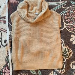 Sleeveless Turtle Neck Knit XL