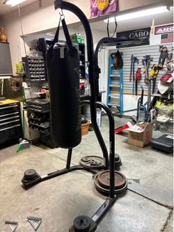 Everlast Powercore Combo Heavy Bag Dual Station Stand