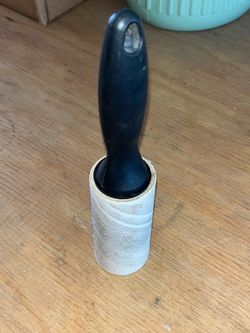 Lint Roller with Black Handle