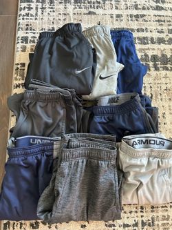 Nike/Under Armour sweatpant