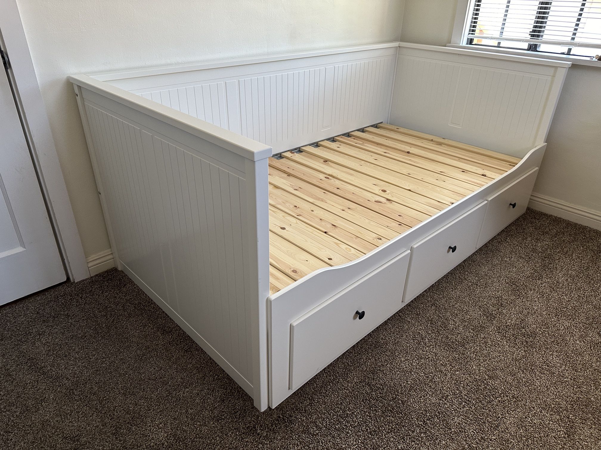 IKEA - HEMNES - Daybed Frame With 3 drawers