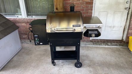 Pellet grill