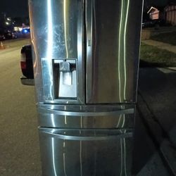 LG Refrigerator 