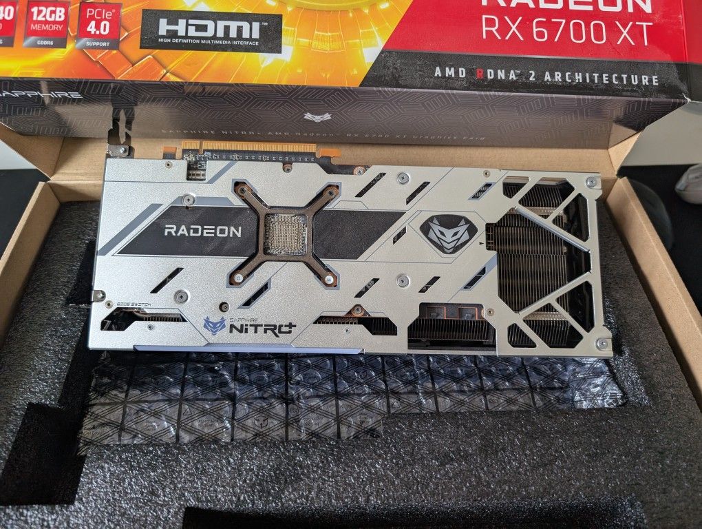 Sapphire Nitro AMD RX 6700 XT GPU