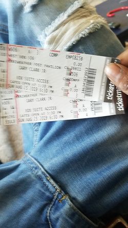 2 Gary Clark jr. Tickets
