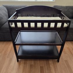 Infant Changing Table with Pad