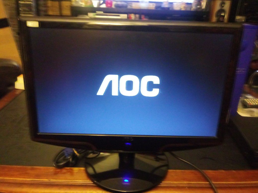 AOC LCD 19 INCH COMPUTER MONITOR