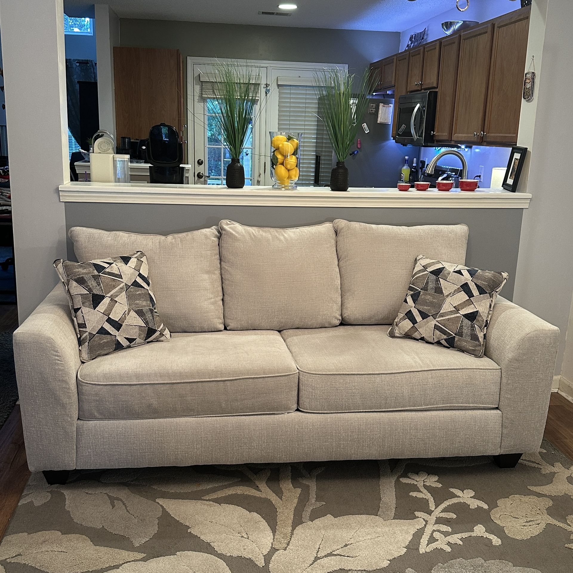 Sandia Heights Beige Sofa- Excellent Condition!