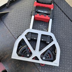 Magna Cart / Dolly