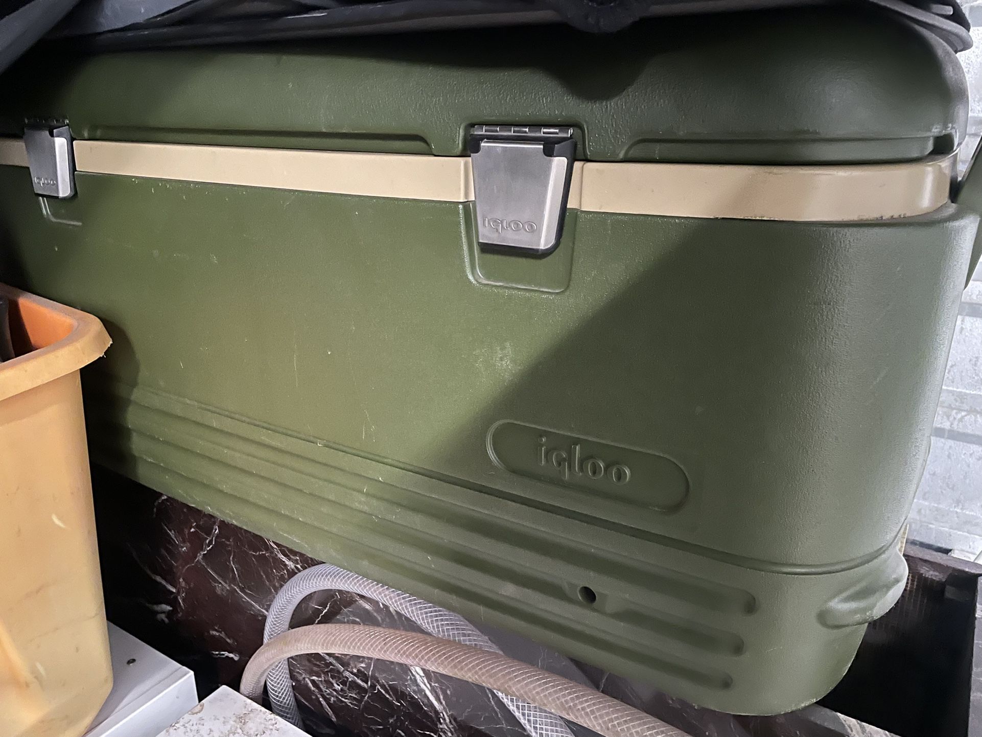 Igloo Sportsman 120 Q Cooler