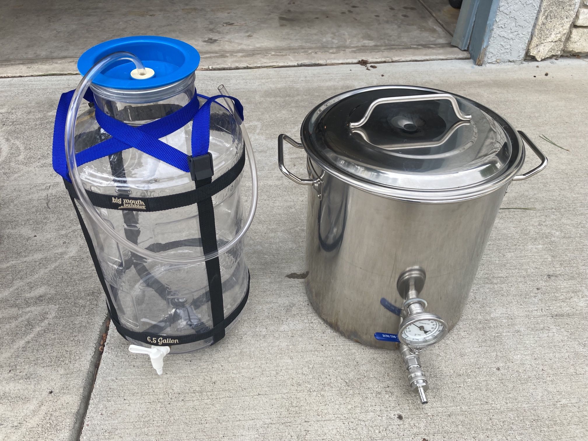 Home Beer Brewing Kit