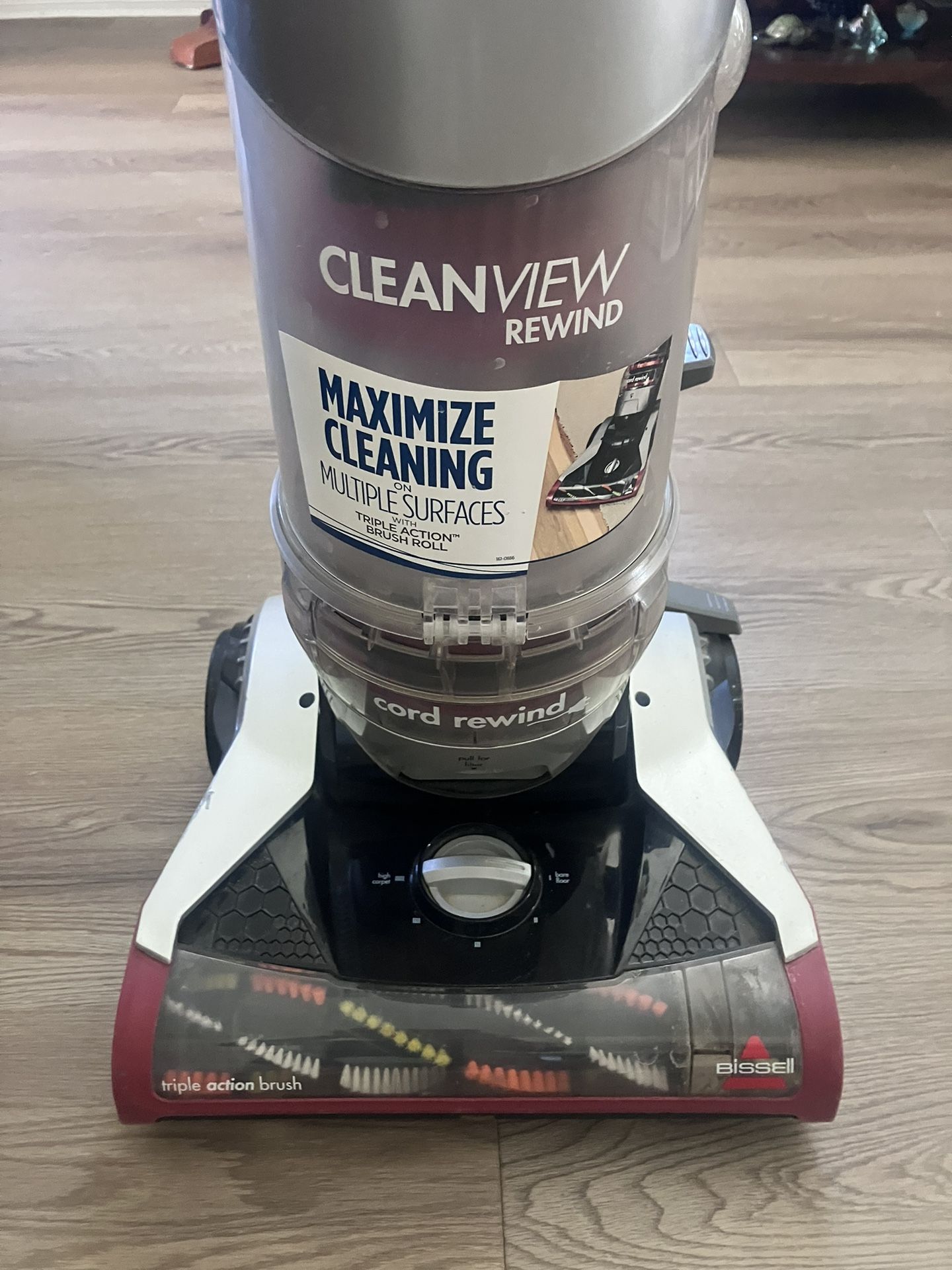 Bissell Cleanview Auto Cord Rewind Vacuum Great Condition!