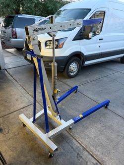 Engine hoist