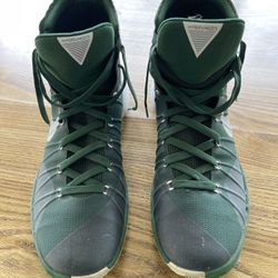 Men’s Nike Shoes. Size 11