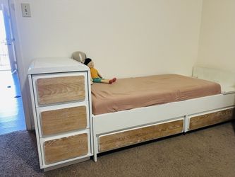 Toddlers bed