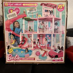 Barbie Dream House 