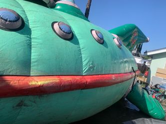 Futurama spaceship