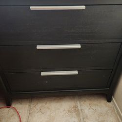 Nightstand -3 drawer
