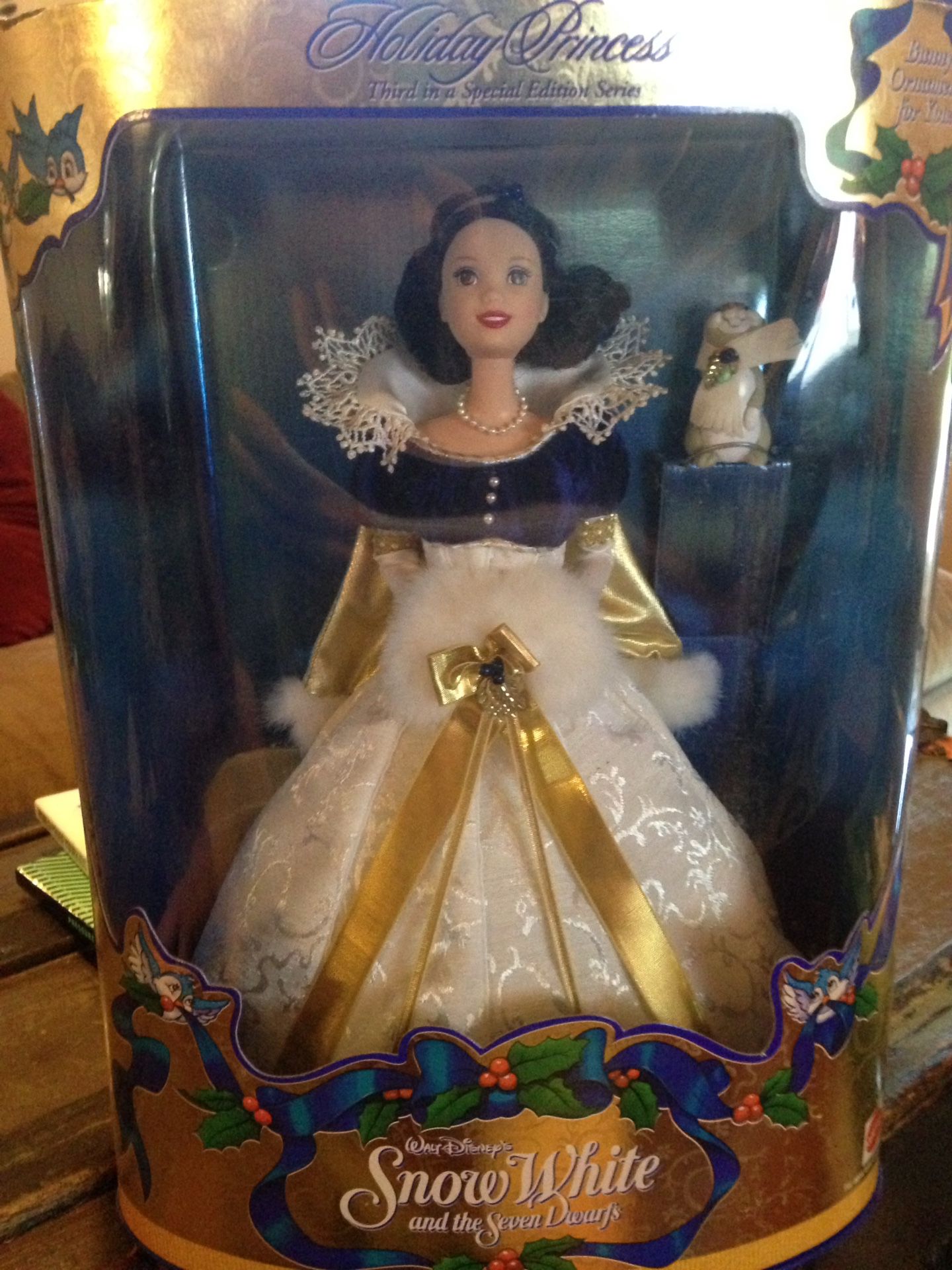 Barbie Disney Snow White holiday princess special edition 1998