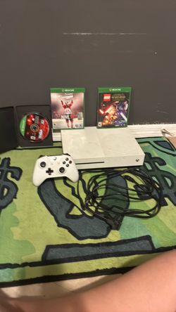 Xbox one s with three games included