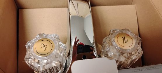 2 handle bath faucet