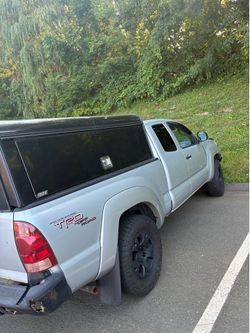 2007 Tacoma runs and drives 6 speed parts or whole
