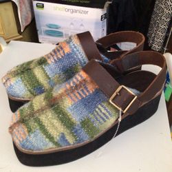 Size 8-5   Free People Shoes