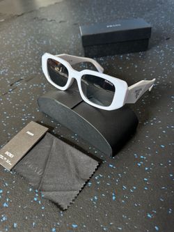 White Rectangle Sunglasses