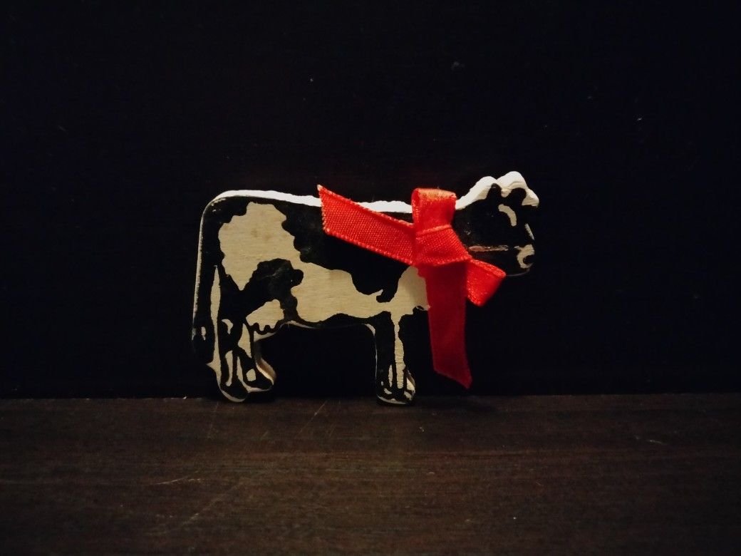 Cow Magnet