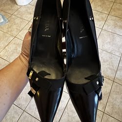 Vintage Prada Pump Pointed Tow Black Leather Sz7