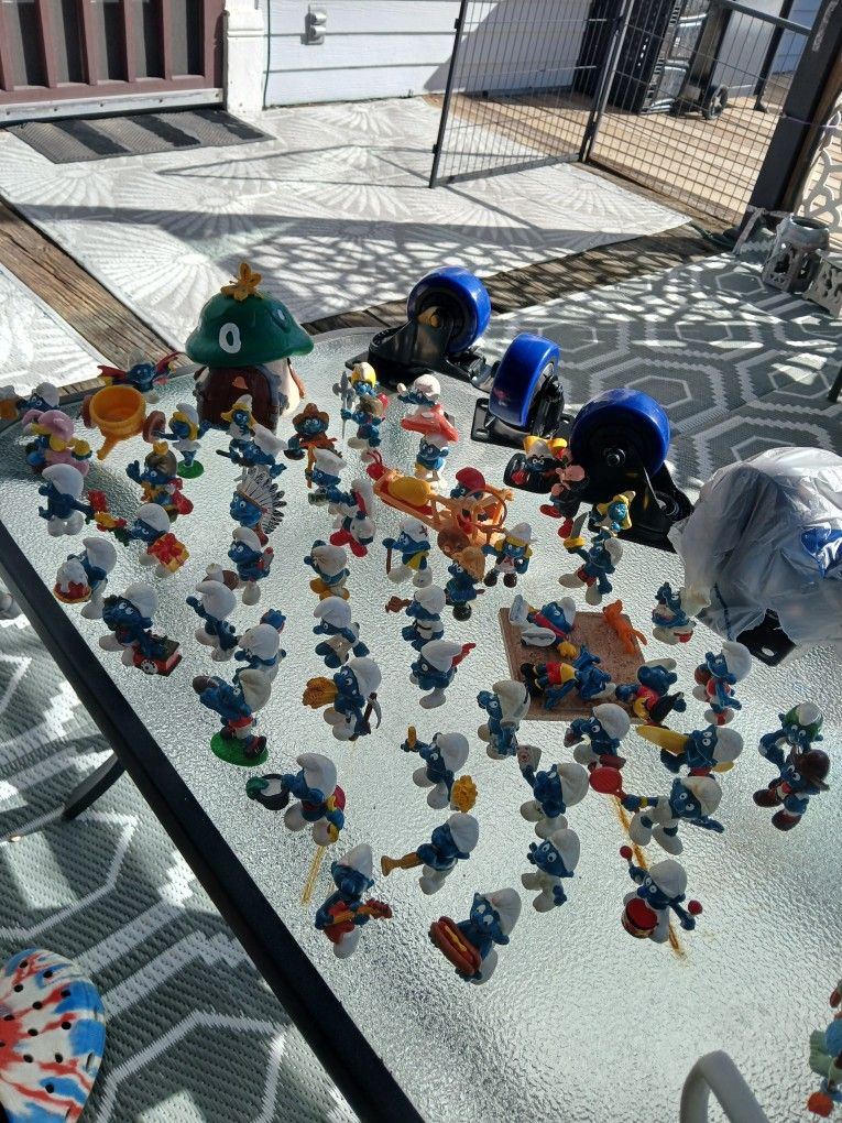 Lot Of Smurfs, Play Set From The 80s