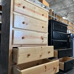 Jumbo Pinewood Premium New Dresser $300