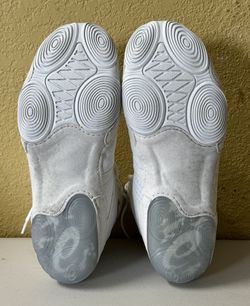 ASICS Split Elite Wrestling Shoes for Sale in Salinas, CA - OfferUp